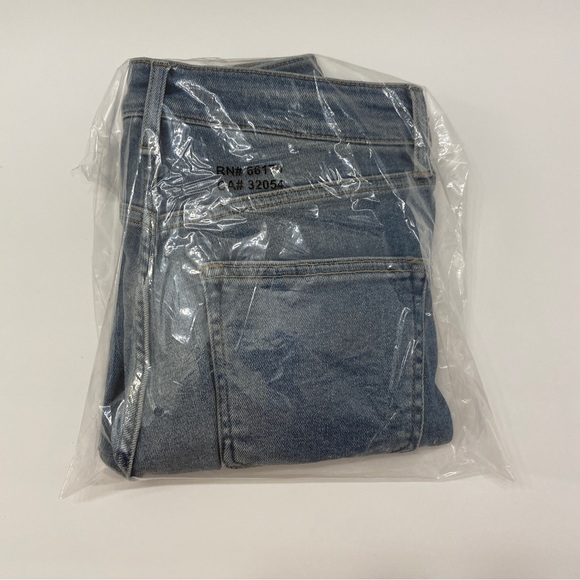 NWT Free People Blue Light Wash Raw Hem High Rise Denim Jegging Jeans 26 - Picture 4 of 6